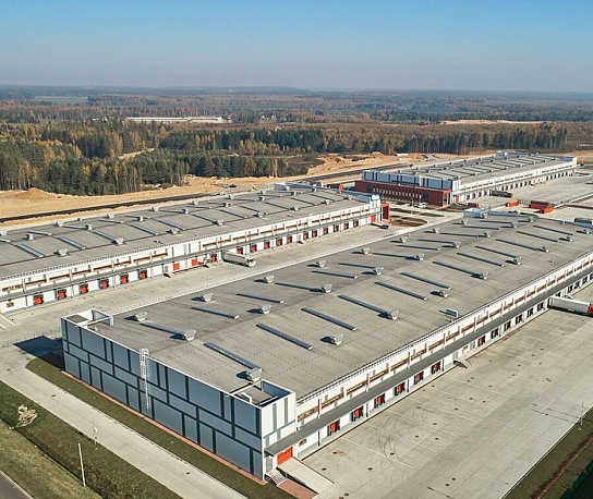 “巨石”海关站