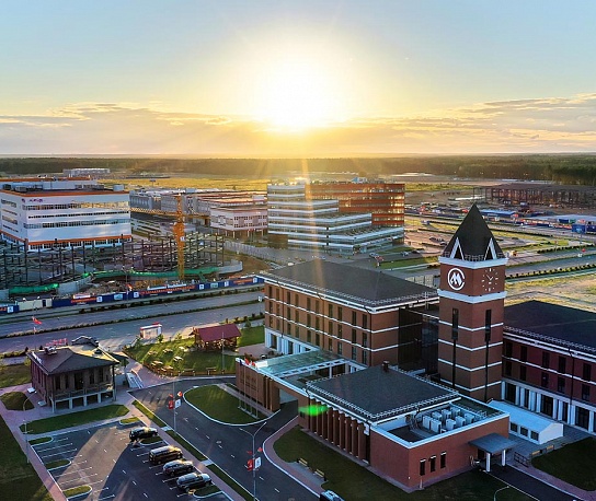 商务中心、“军官坊”酒吧